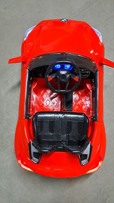 Акумулаторна детска кола BMW