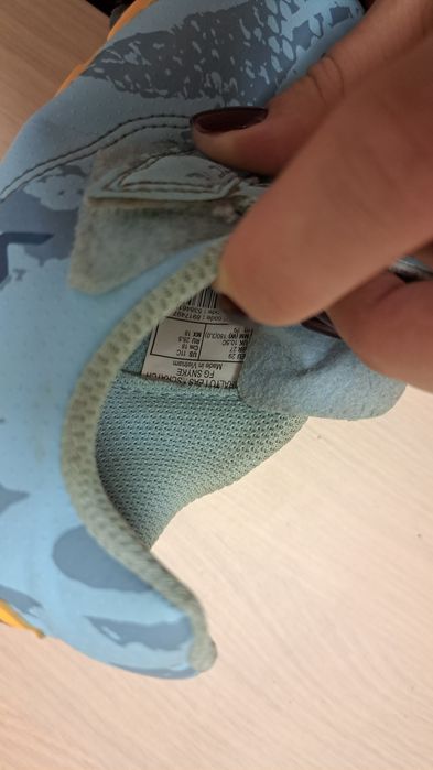 Adidași cu crampoane Kipsta