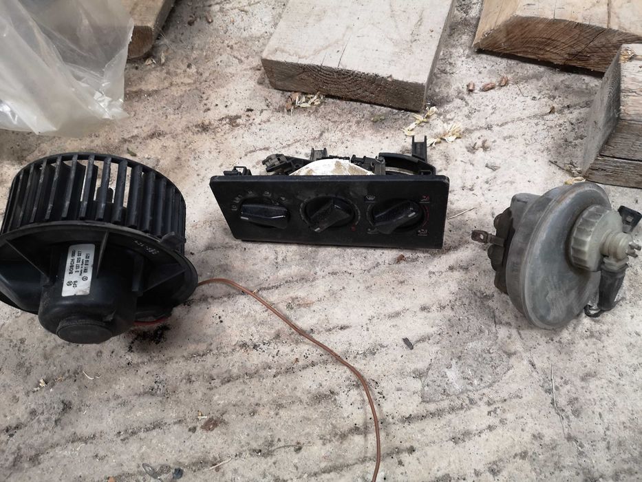 Продавам Сеат Кордоба 1,8 95г.газ/бензин: на части