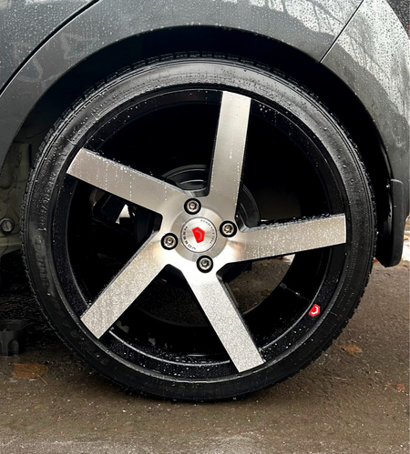 Vossen R17/205/40 diska balon ideal