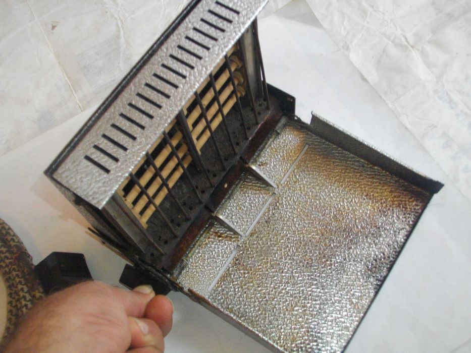 Made in GDR 400W Електрически ТОСТЕР с керамични реотани Ретро Винтидж