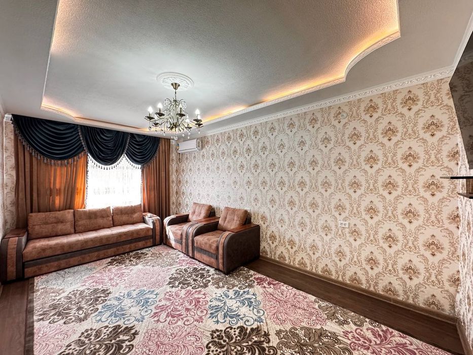 Продаётся 3х квартира Рудакий Без глухой