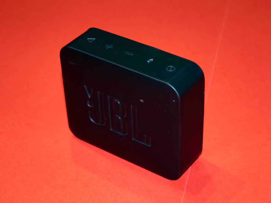 JBL Go 2 Bluetooth колонка преносим говорител употребяван отлично