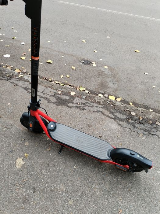 Trotineta electrica ninebot