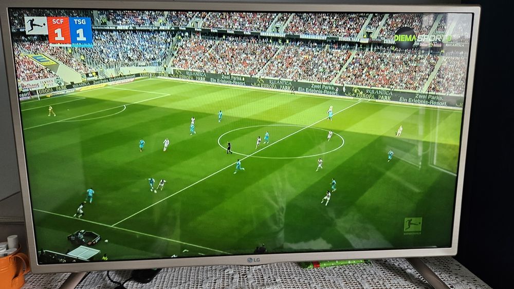 Led телевизор LG 32"