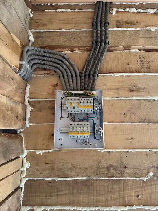 Электрик 220/380В — Электромонтаж от 3500 тг