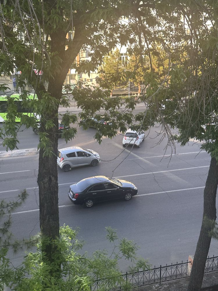 Уй 1в2 Новза метро 30 кв