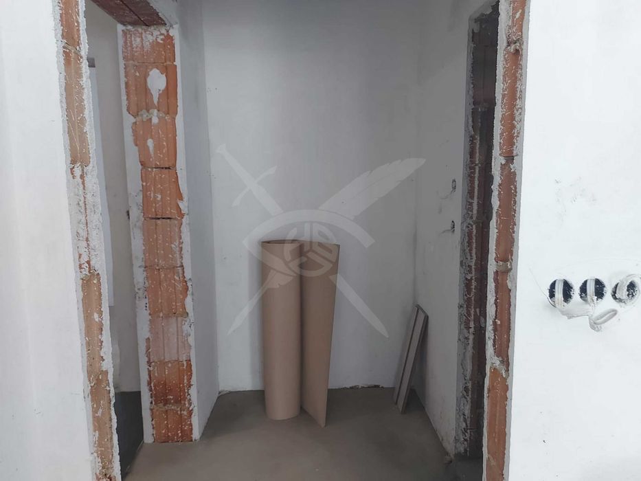 Продава се Едностаен апартамент в Варна, Възраждане 1 - 60 кв.м за 1300 €/кв.м - Снимка #3