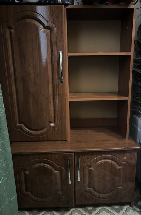 Продам горку и шифонер