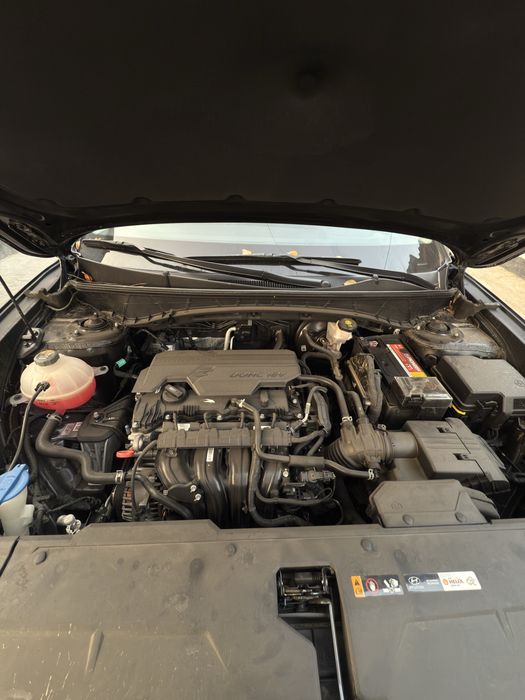 ПРОДАЕТСЯ ХУНДАЙ ТУКСОН в отличном состояний пробег 53000 есть петно