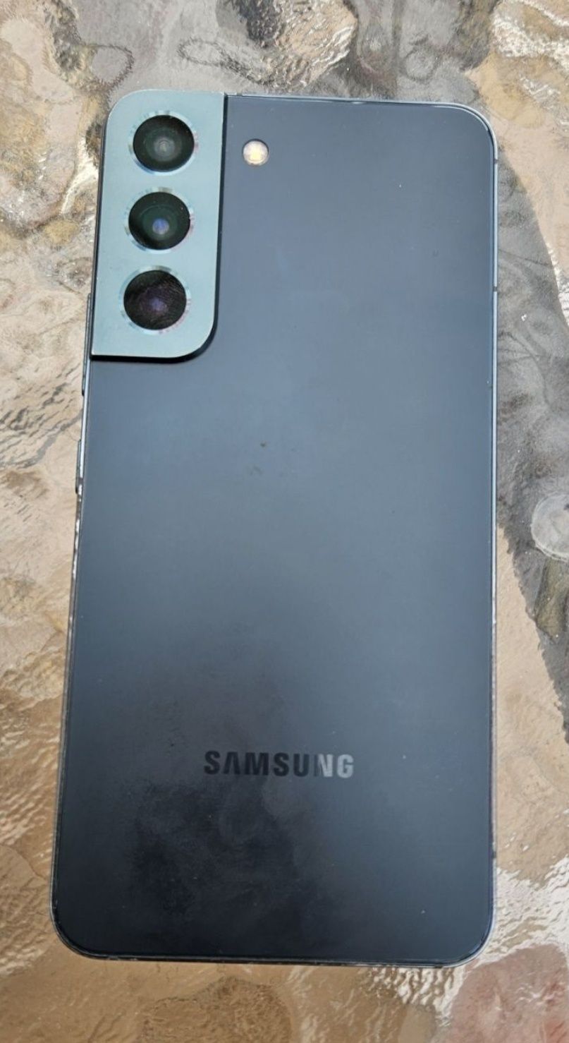 Samsung Galaxy S22 в Гаранция