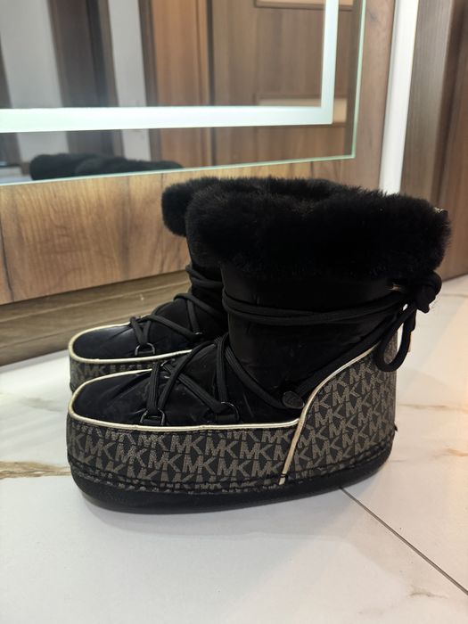 MICHAEL kors Апрески