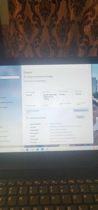 Leptop Lenovo E prape nou