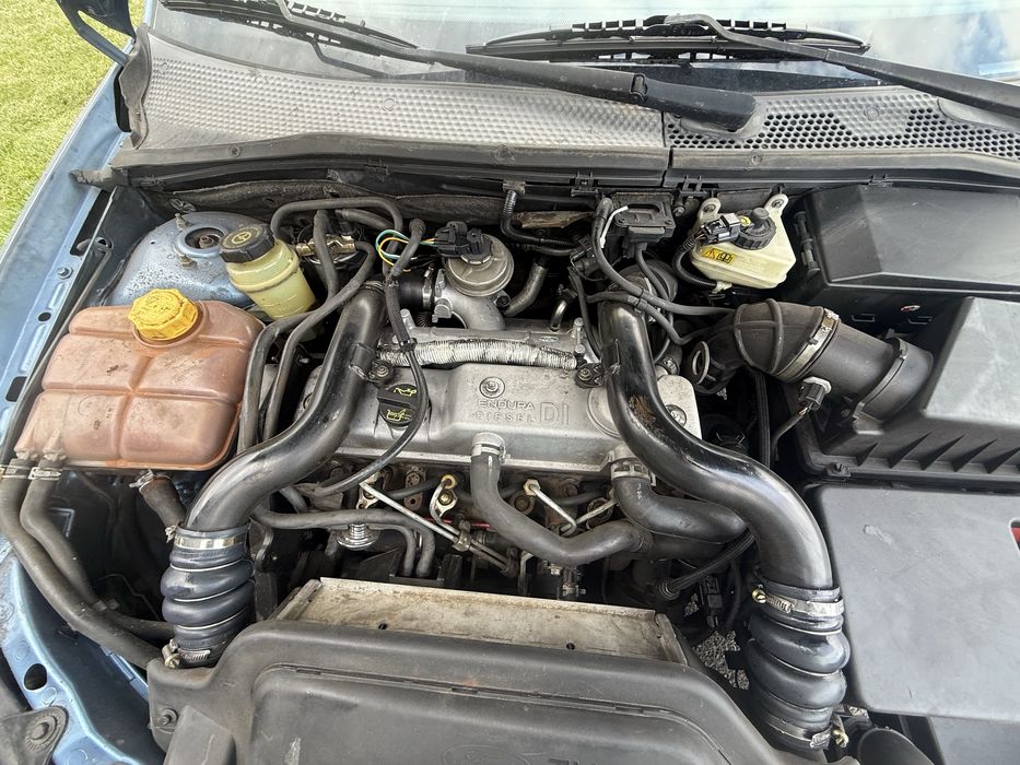 Dezmembrez ford focus 1.8 diesel