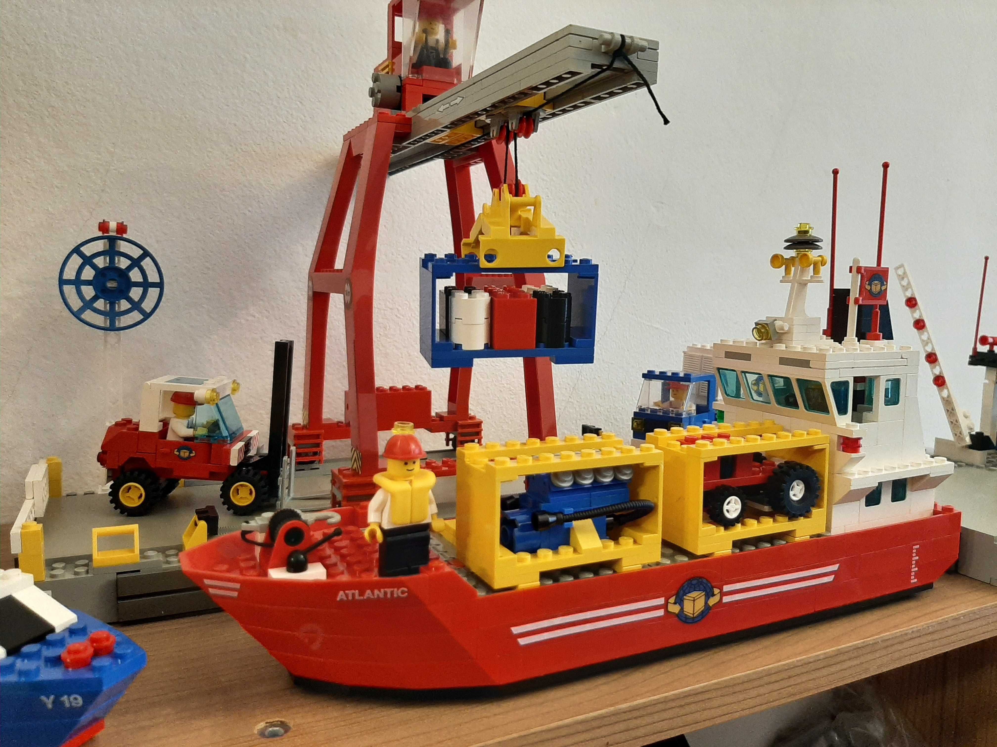 Lego 6542: Launch & Load Seaport