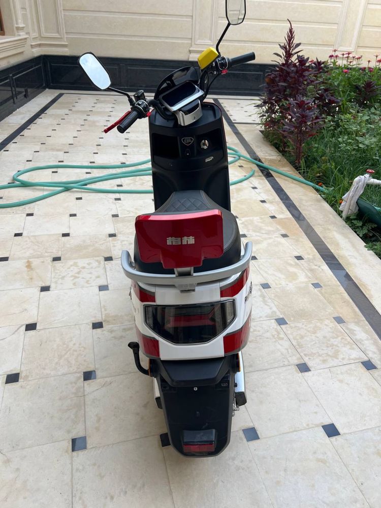 Skuter elektr sotiladi