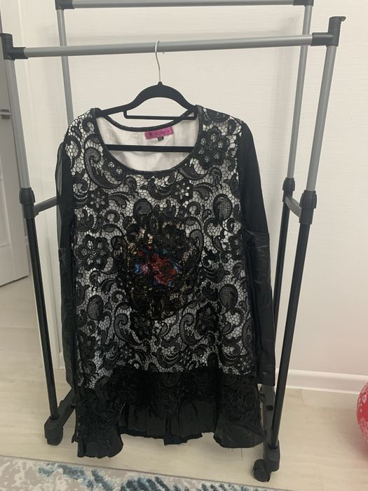 Продаются туники