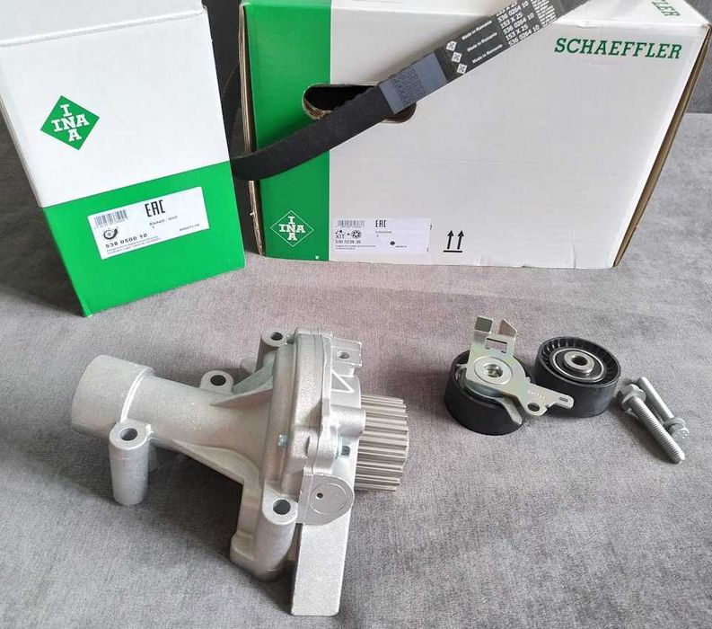 Новый комплект ГРМ фирмы INA с помпой для Пежо/Ситроен