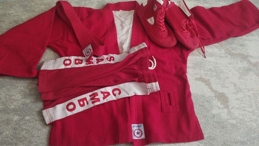 Кимоно для самбо.