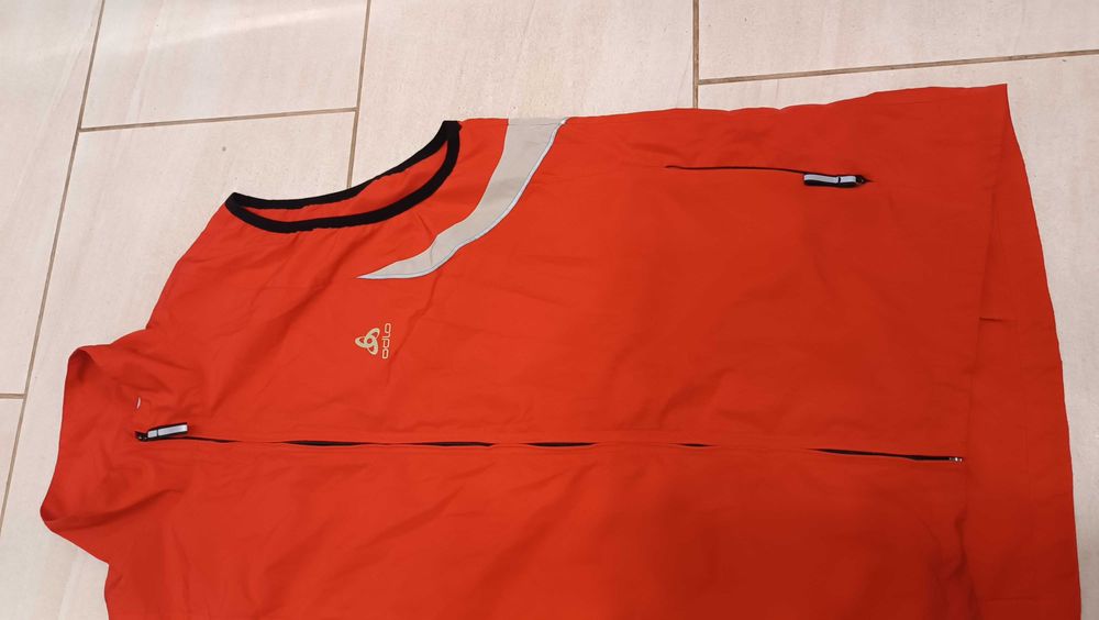 Елек ODLO eлече ветровка яке