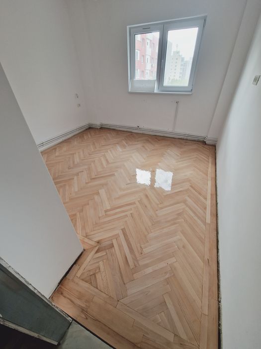 Parchetar-Lucrari de reconditionare si montaj parchet, montaj plinta.