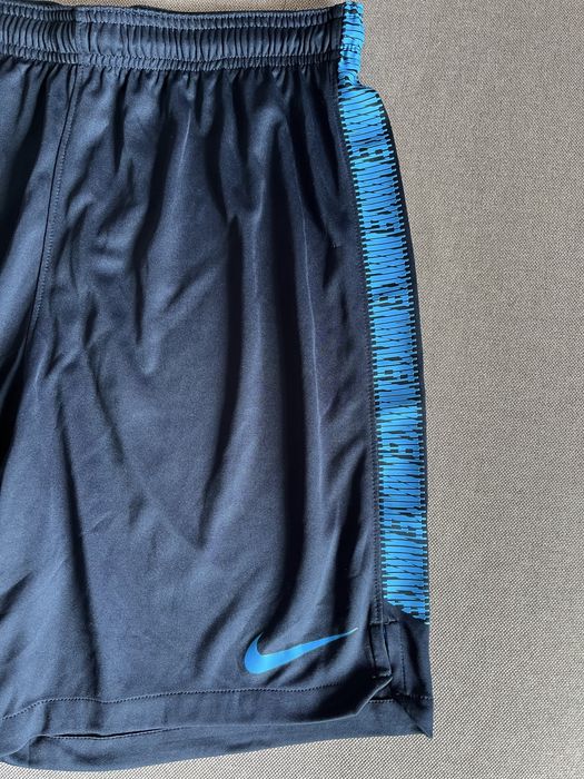 Pantaloni scurti Nike