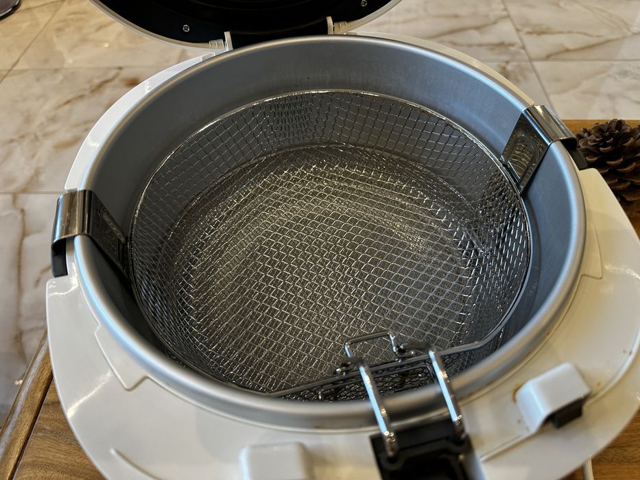 Фритюрник Tefal, Filtra ONE, вместимост 1,2кг, 1900W