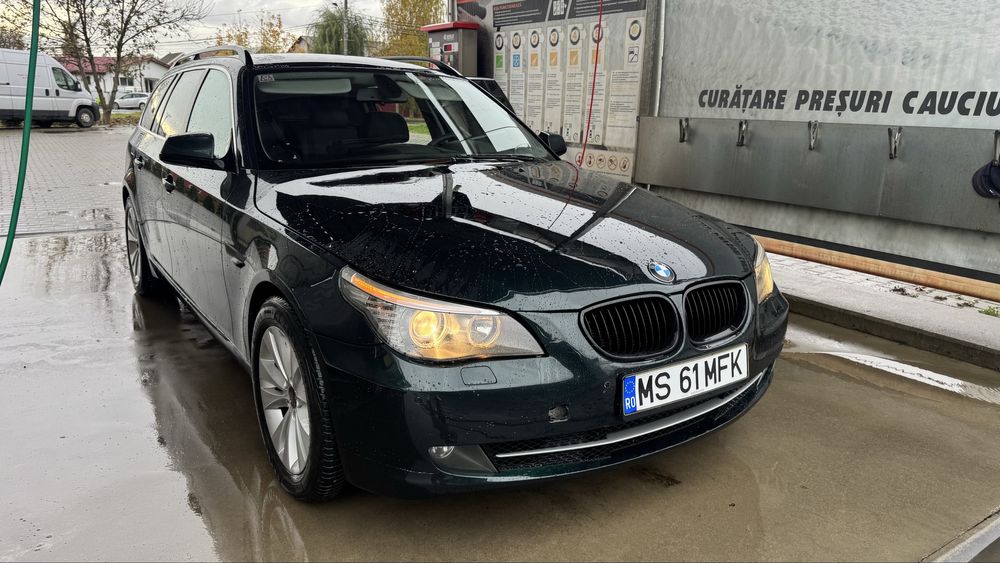Bmw Seria 5 E61 3.0D 2010 Usor avariat Lovit
