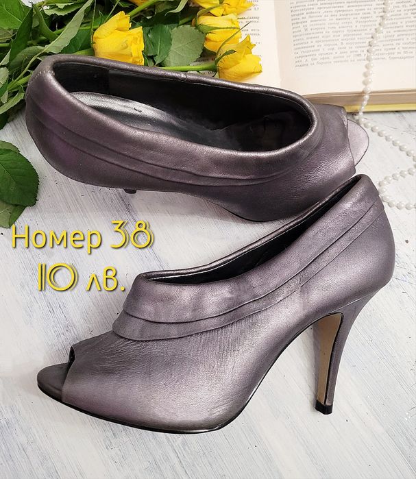 Дамски боти и обувки на ток номер 38