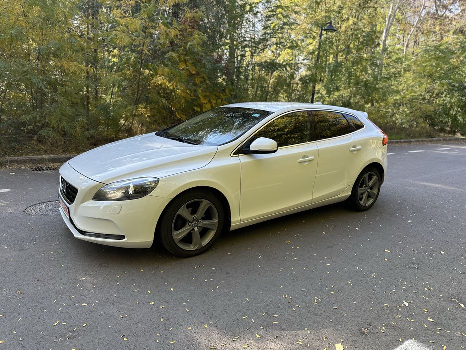 Volvo V40 D2 - RAR Efectuat