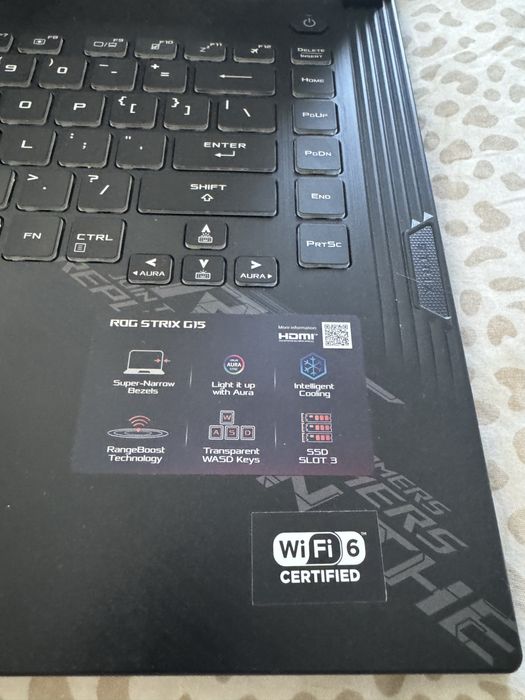 Laptop Gaming ASUS ROG Strix G512LI