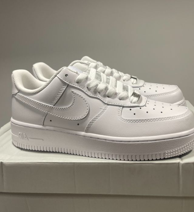 Nike Air Force 1 Low Triple White