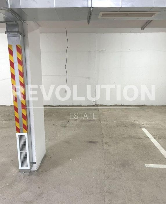 Дава се под наем Тристаен апартамент в Варна, Колхозен пазар - 70 кв.м за 500 € - Снимка #7