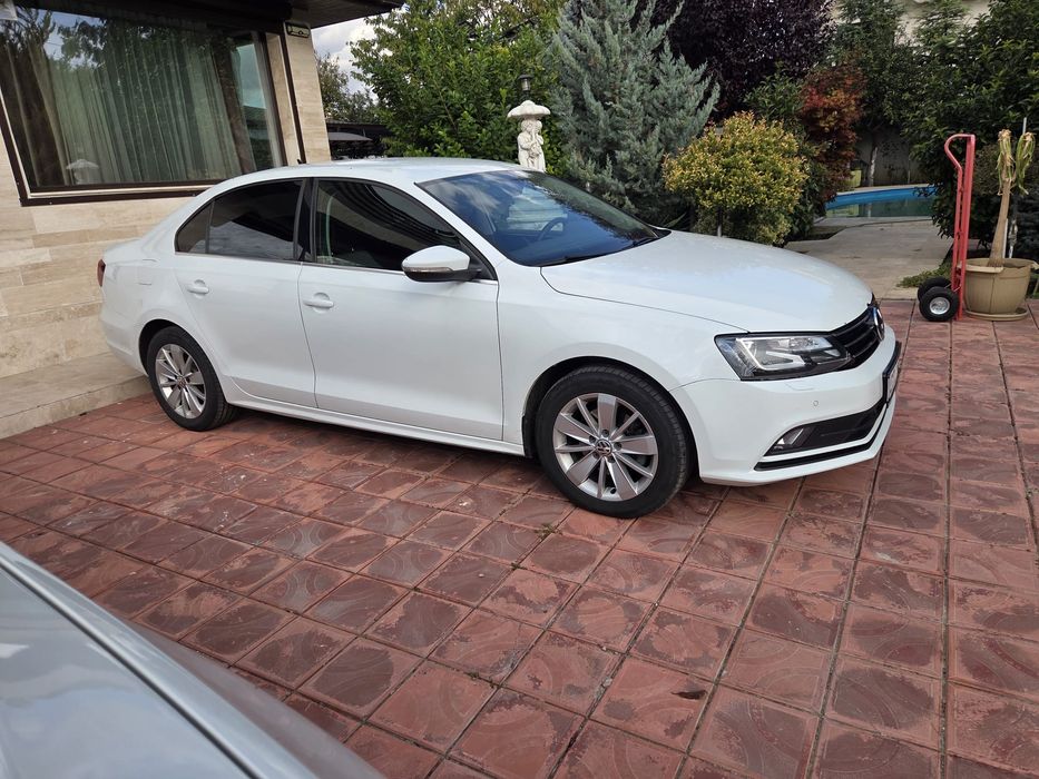 VW Jetta Facelift 150 cp DSG 7 Euro 6