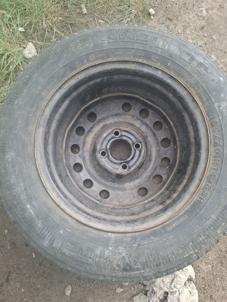 Автошины с дискам