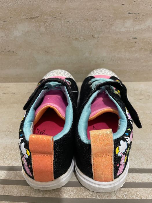 Сникерси Skechers