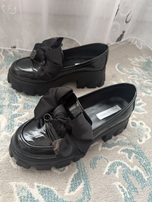 Pantofi Diva Charms 39