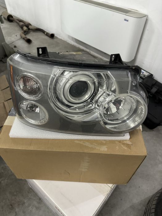 Завиващи фарове за Range Rover l322