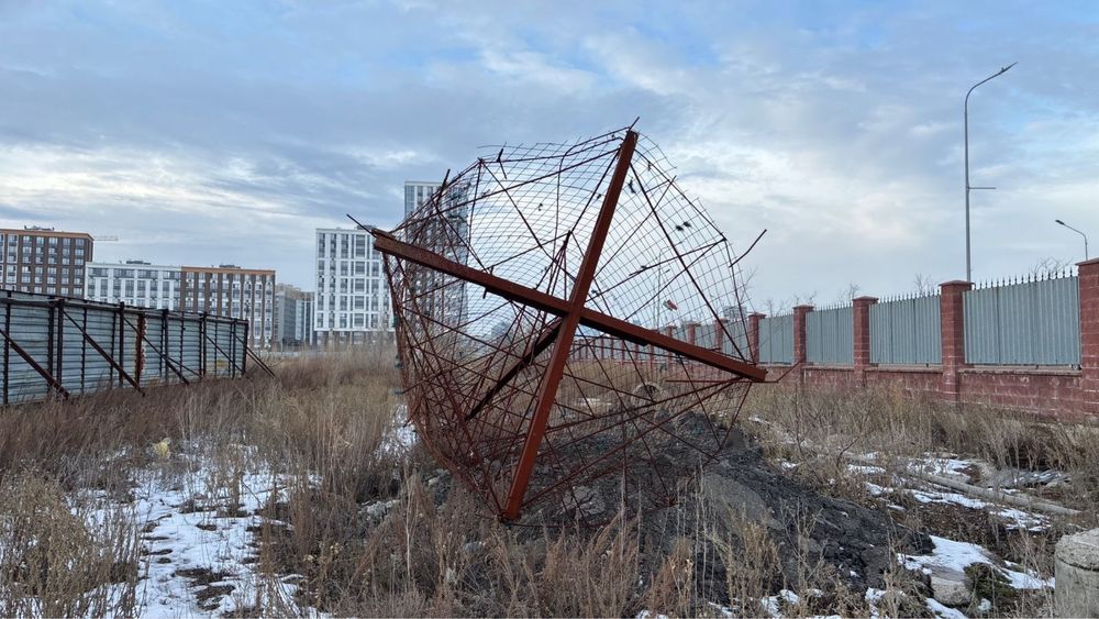 Елка металическая