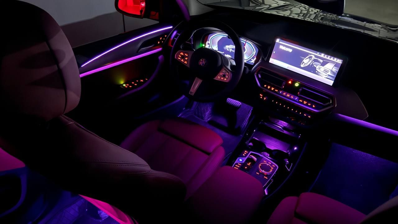 BMW iX3. EV. 2025.