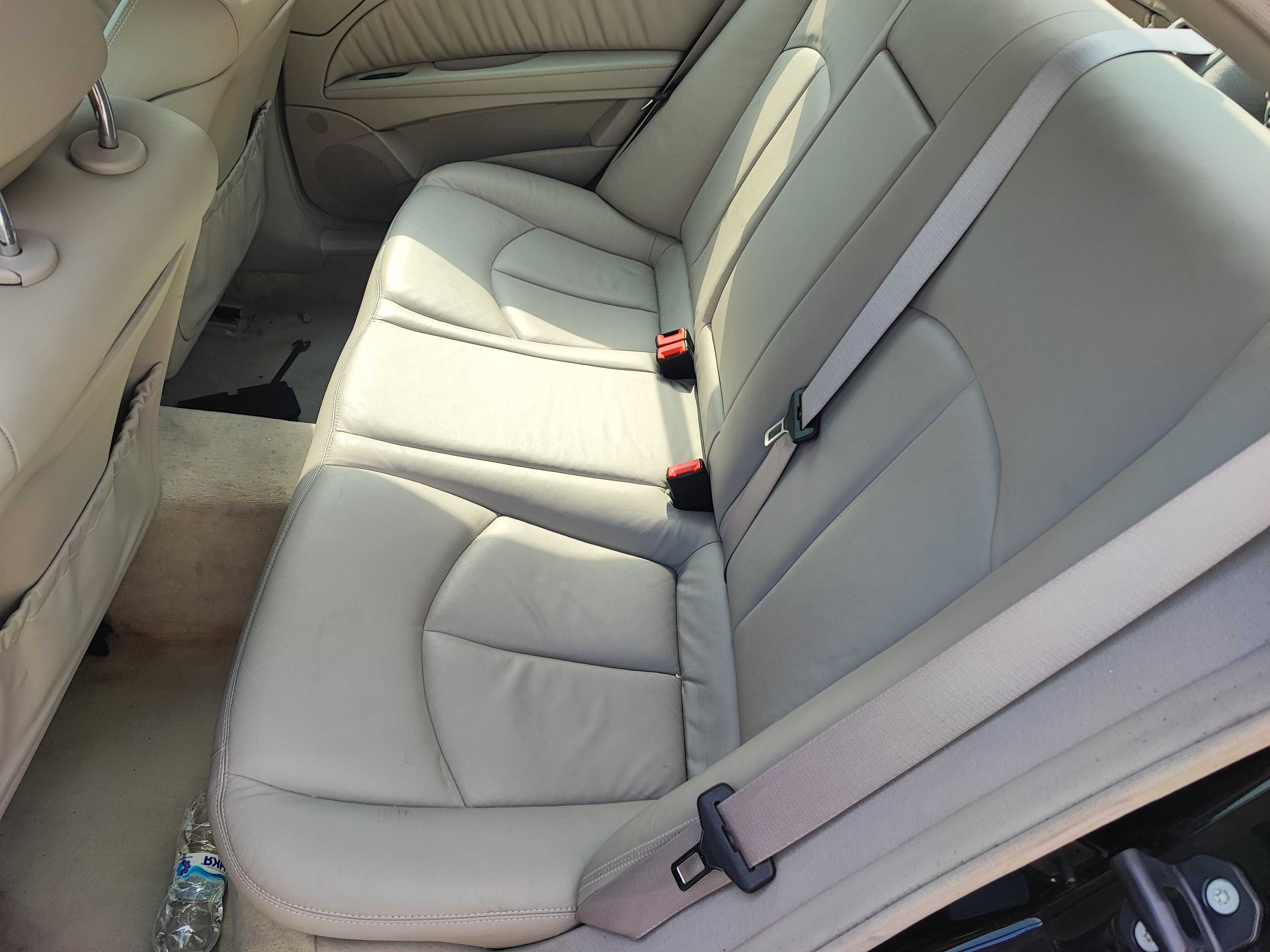 Салон от Мерцедес Е класа W211 седан