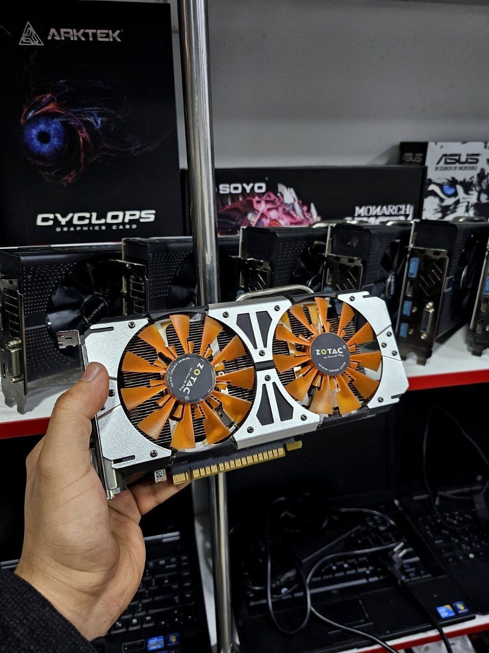 видео карты Rx 580 8g