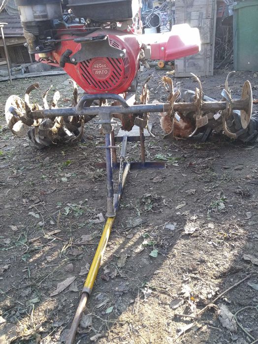Motocultor ROTAKT 15 cp benzină ,cu freze și accesorii