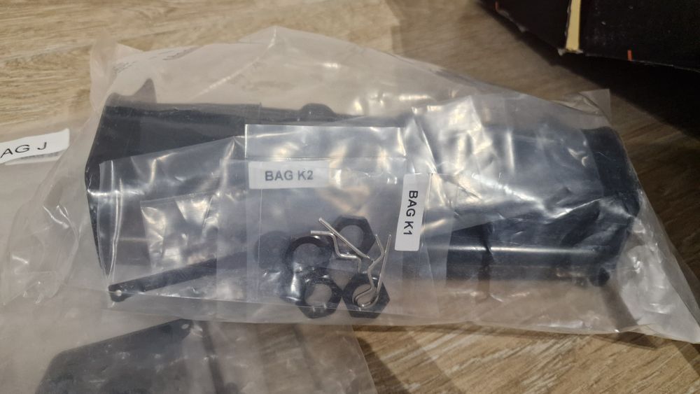 Kit masina electrica Buggy HB Racing E8 World Spec 204855