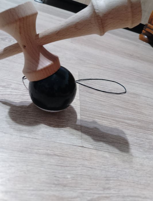 Kendama de vânzare