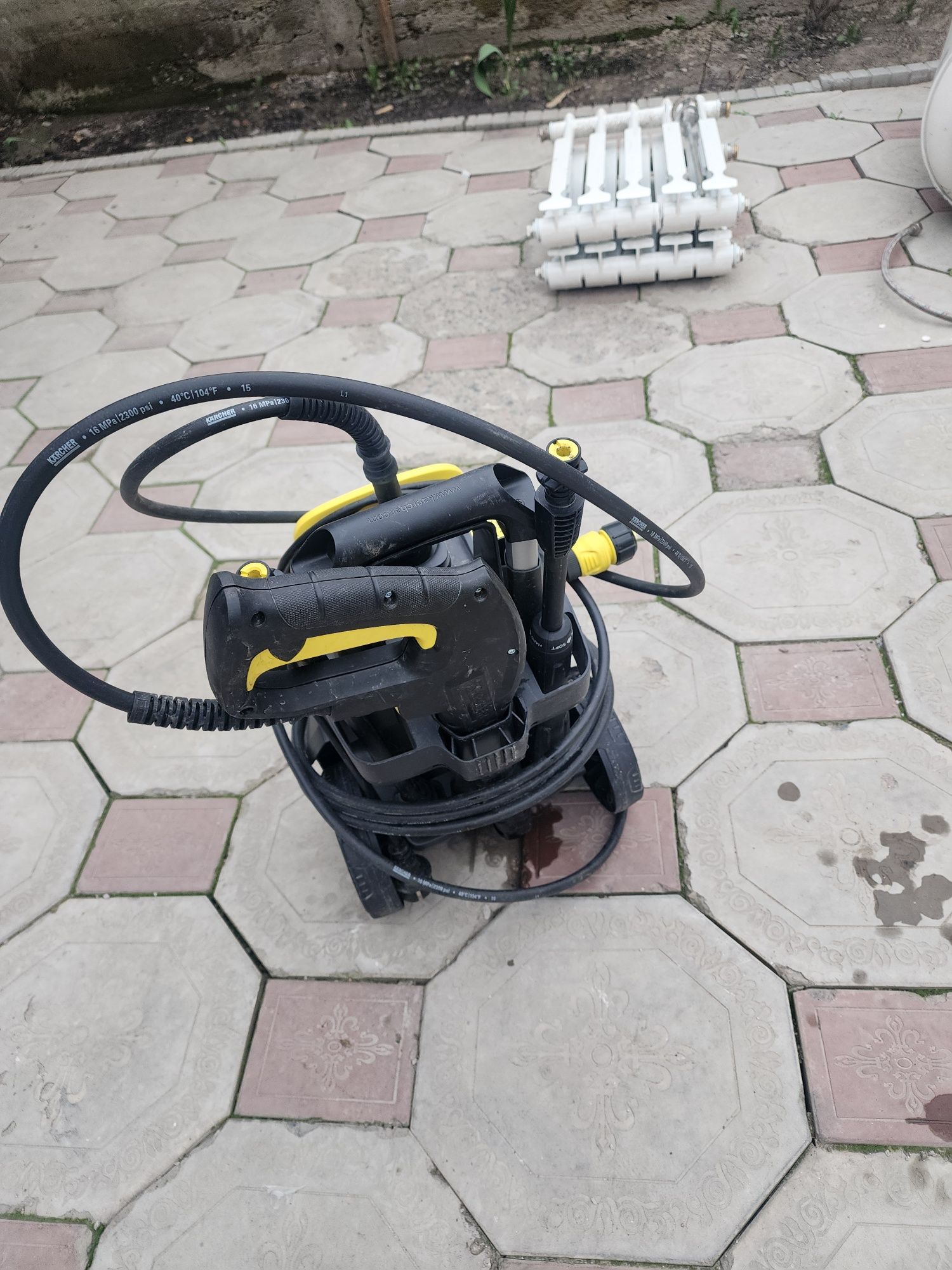 Мойка высокого давление Karcher