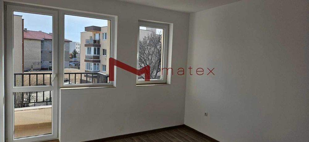 Продава се Тристаен апартамент в Варна, Виница - 98 кв.м за 1633 €/кв.м - Снимка #5