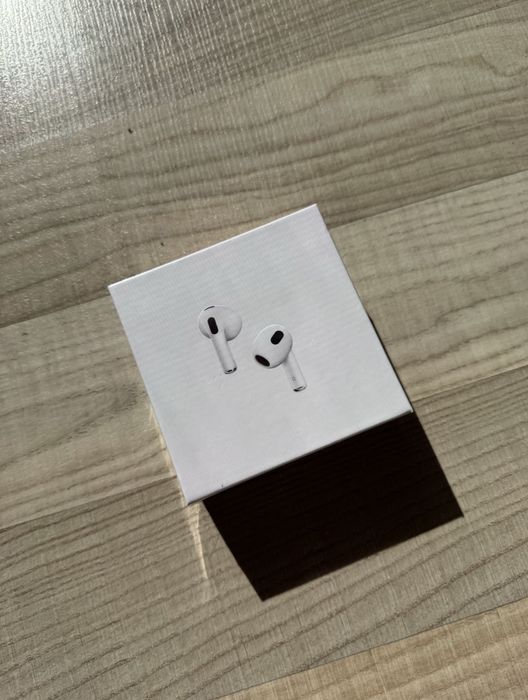 Airpods gen 3 (CU FACTURA)