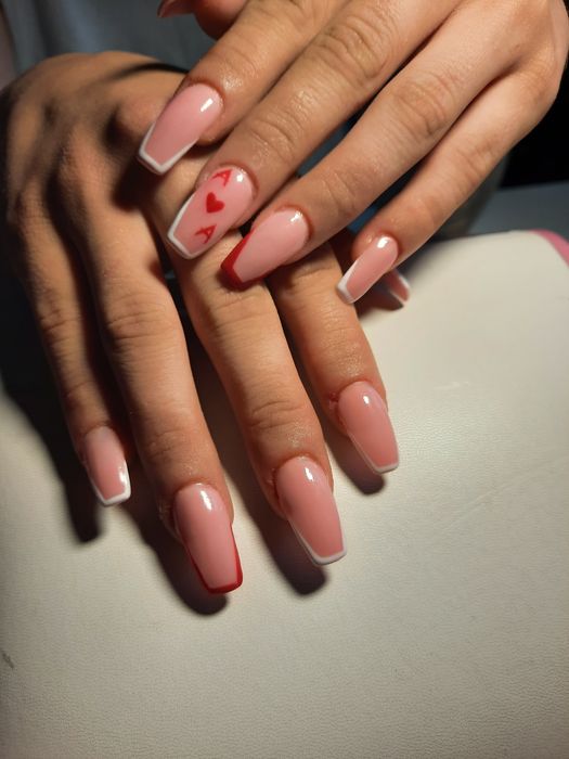 Aplic unghii gel