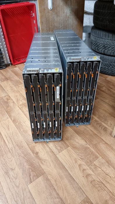 NetApp DE6600 60x3,5" LFF Storage Enclosure Disk Shelf, сторидж